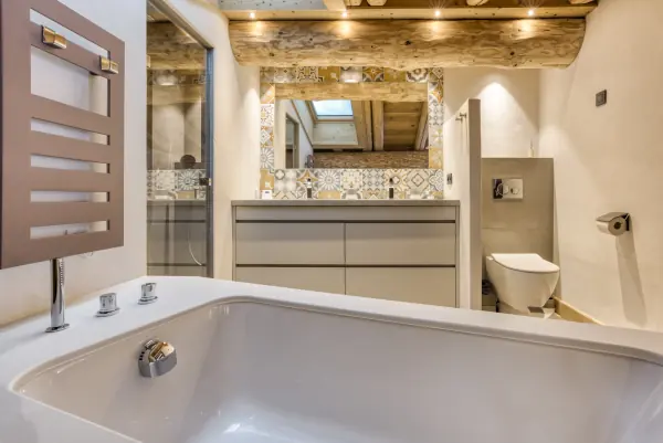 Ensuite Duplex 1964