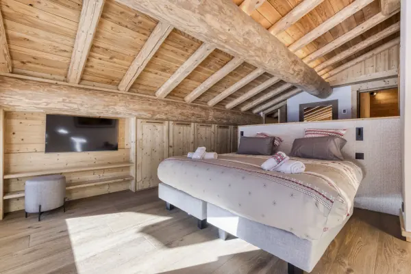 Master suite